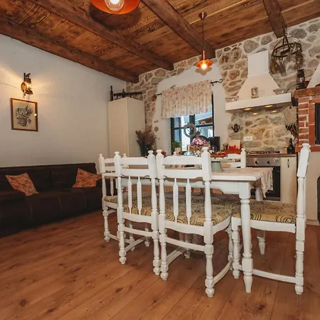 House Sokotini Dvori